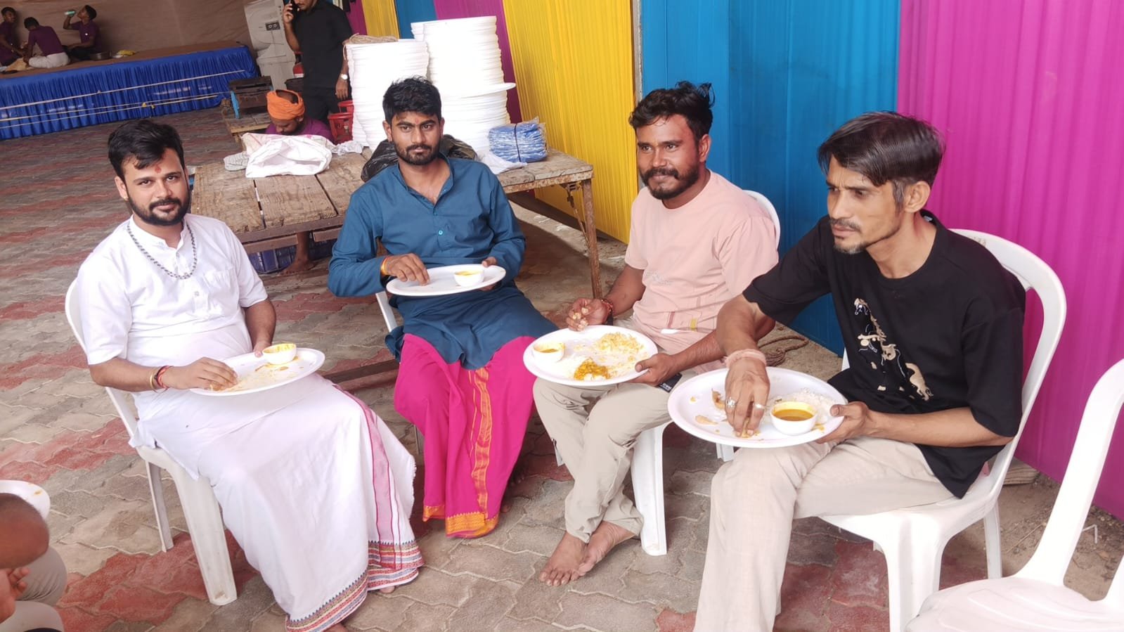 Grand Community Feast (Mahaprasad)